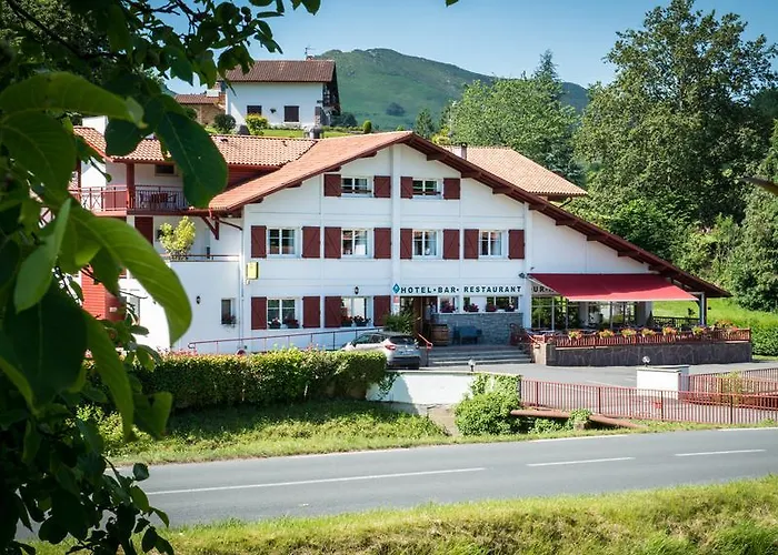 Hôtel accueillant les animaux: Logis Hotel Ur-Hegian